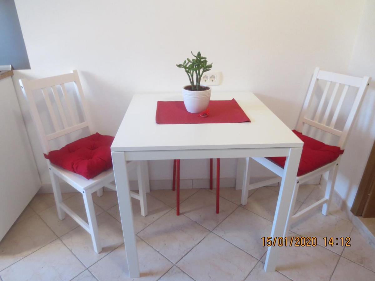 Apartments Vila Marija Izola Bagian luar foto
